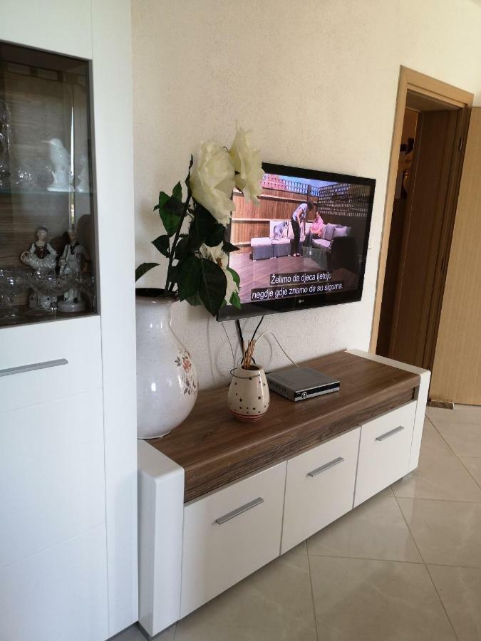 Apartments Galic โอมิช ภายนอก รูปภาพ